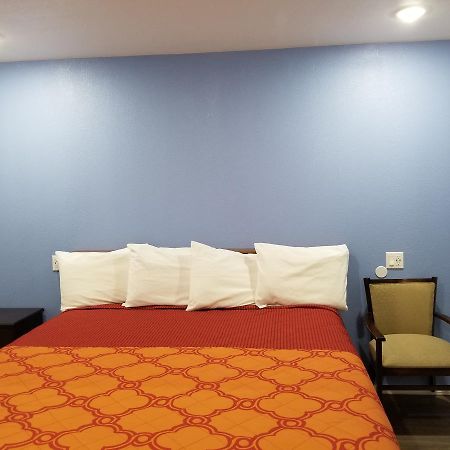 Travis Lodge Motel 16 Oakland Extérieur photo